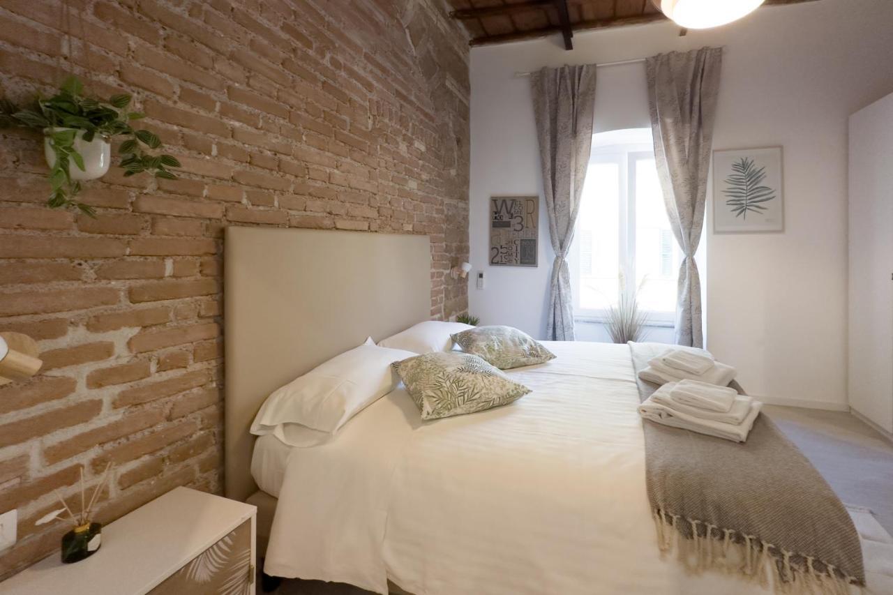 White Ostilia Guesthouse Rome Exterior photo